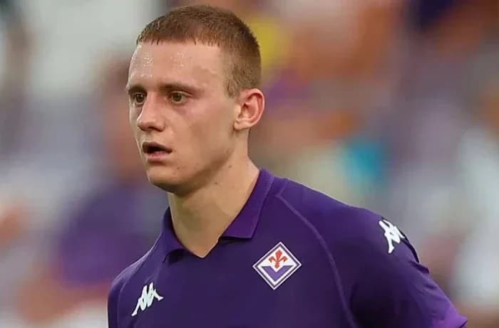 Rising Star Pietro Comuzzo: Fiorentina's Future Defender Rising Star Pietro Comuzzo: Fiorentina's Future Defender