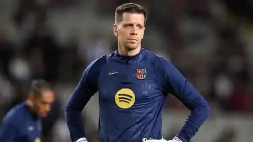 Barcelona Eye Contract Extension for Keeper Szczesny