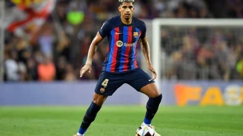 Araujo Set to Extend Barcelona Contract Amid Recovery Journey